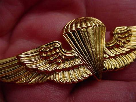 Jump wings - Army & USN / USMC - WING BADGES - U.S. Militaria Forum