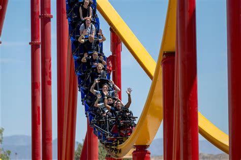 Six Flags, Cedar Fair Merge in $8 Billion Amusement Park Deal - WebTimes