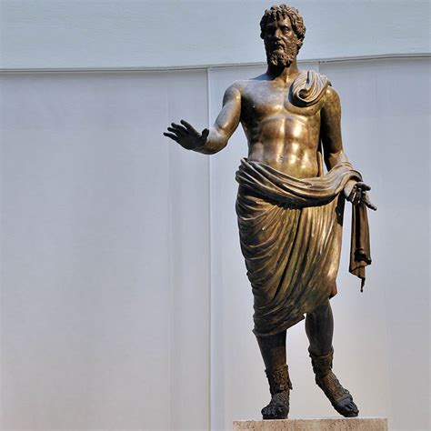 Bronze Ancient Outdoor Roman Figure Standing Sculpture