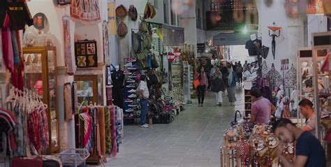 Souk de la Medina Hammamet - Artisanat traditionnel Tunisien