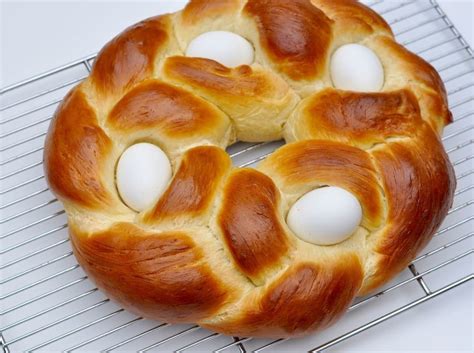 How to Make Sweet Braided Easter Bread - Make Life Lovely