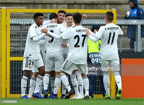 Youth League Group G Real Madrid celebrates after the goal of 0-1 at ...