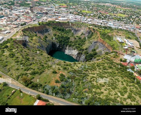 The Big Hole, Kimberley Stock Photo - Alamy