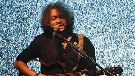 Ekla Ghor uproar: Rupam Islam keeps silent as netizens fight over his songs