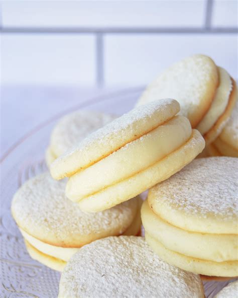 Alfajores de limón | Alfajores receta, Recetas de galletitas dulces, Recetas de cosas dulces