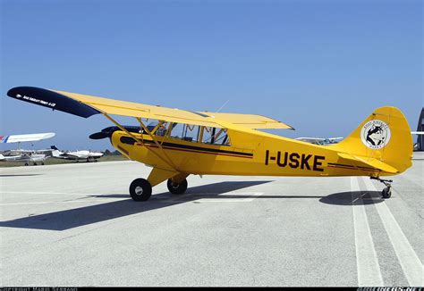 This bush plane is sooo cool! Like a super-powered Piper Cub! http://www.browsetheramp.com/ Bush ...