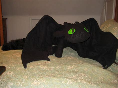 Plush Night Fury Sitting by cfwarrior on DeviantArt