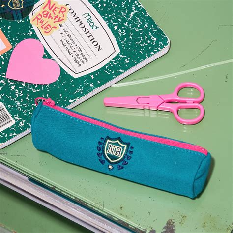 school emblem pen case – むくえなちっく。