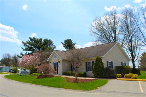 Cloverleaf Estates West | 160 Cloverleaf Dr, Carnegie, PA 15106 | MHBO.com