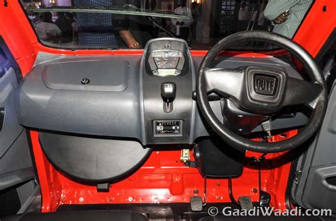 Bajaj Qute (RE60 Quadricycle) Specs, Price, Pics, Review