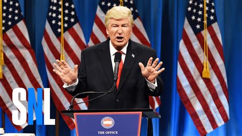 Donald Trump Press Conference Cold Open - SNL - YouTube