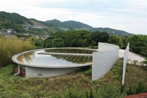 Reflecting on a Master Architect: 10 Water-Centric Works by Tadao Ando ...