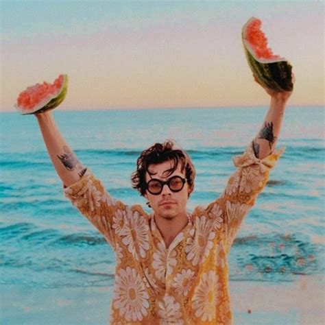دانلود آهنگ هری استایلز Harry Styles Watermelon Sugar