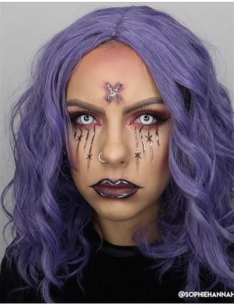 Pin by Yuliya Carr on Creepy make up | Halloween face makeup, Halloween ...