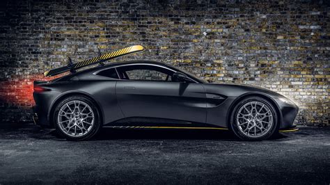 New 007 Edition Aston Martin DBS and Vantage take inspiration from Bond movie cars