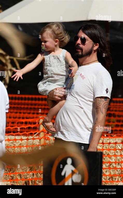 Harper willow grohl hi-res stock photography and images - Alamy