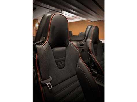 2020 FIAT 124 Spider: 86 Interior Photos | U.S. News