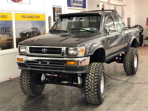 93 Toyota Pickup 2wd Lift Kit