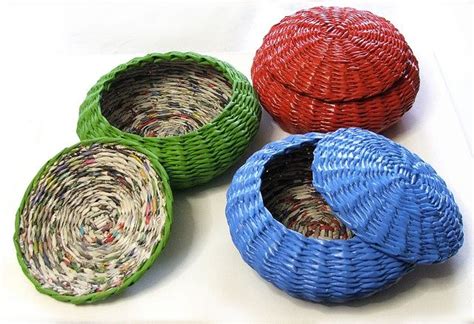 Pin by FranzFerdinand on RECYCLE_DIY | Newspaper basket, Recycled paper crafts, Magazine crafts