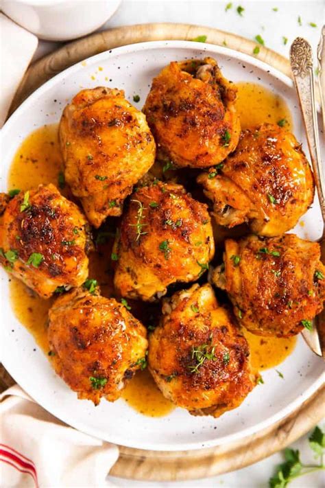 Instant Pot Chicken Thighs Recipe - Savory Nothings