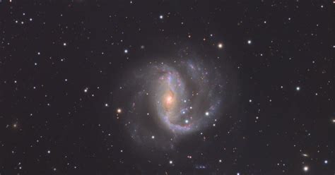 NGC 1672 | Telescope Live