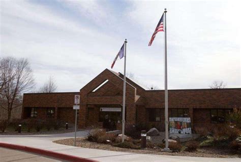 The Iowa City School district is reporting nearly 1,000 students in quarantine as of Friday ...