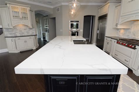 Calacatta Quartz Countertops | Perfect For Any Kitchen