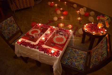 Romantic Dinner Ideas Decorating