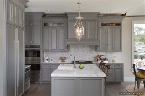 Inspiring Room: Modern Nantucket-Style Farmhouse Kitchen with Gray Cabinets - Chicago ...