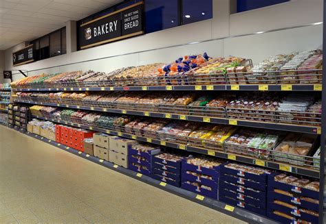 Aldi unveils its revamped Ballyphehane “Project Fresh” storeas part of ...