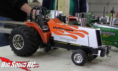 rc-allis-chalmers-pulling-tractor « Big Squid RC – RC Car and Truck News, Reviews, Videos, and More!