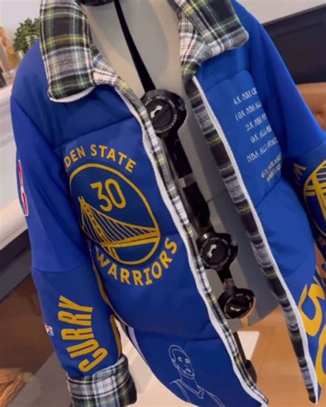 Kristin Juszczyk Ayesha Curry Jacket | California Outfits