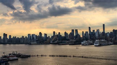 From Sunrise to Sunset - 4K Time-lapse video of New York City - YouTube