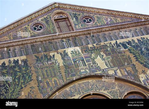 Mosaics on Great Umayyad Mosque, Damascus, Syria Stock Photo - Alamy