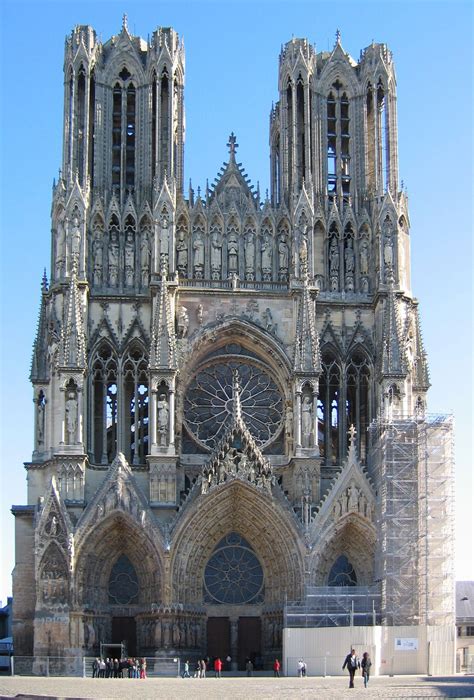 Archivo:Cathedral Notre-Dame de Reims, France-PerCorr.jpg - Wikipedia, la enciclopedia libre