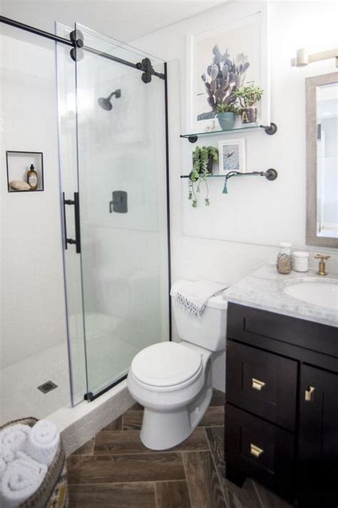 33+ STUNNING SMALL BATHROOM REMODEL IDEAS ON A BUDGET - Page 18 of 30