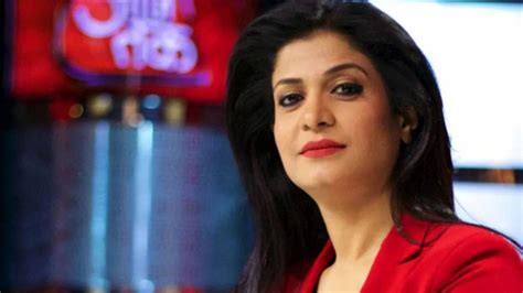 ENBA Awards 2020: Anjana Om Kashyap को मिला बेस्ट स्पॉट न्यूज रिपोर्टिंग अवॉर्ड - News AajTak