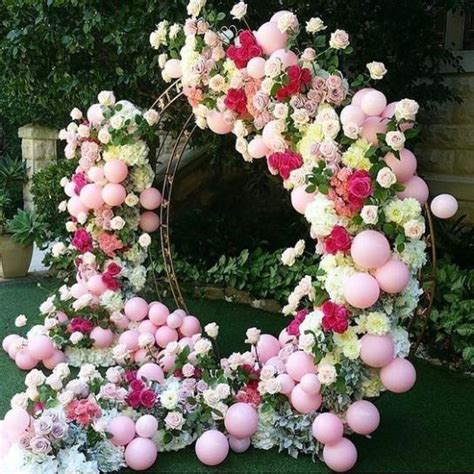 26 Whimsical And Fun Balloon Wedding Arches | Idées de mariage, Deco mariage, Décoration mariage