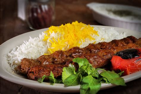 Eating in Qazvin - Gate Of Alamut