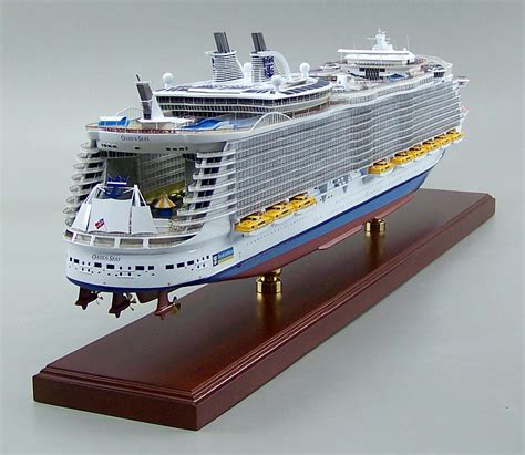 SD Model Makers > Ocean Liner & Cruise Ship Models > MS Oasis Of The ...