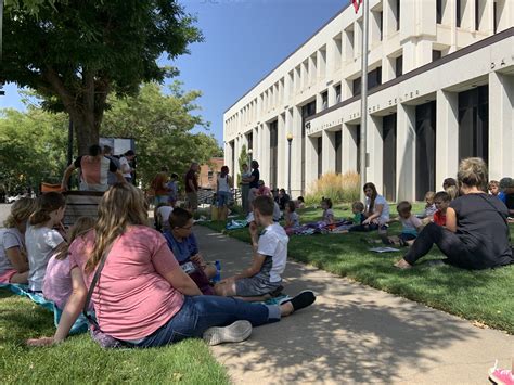 Parents hold sit-in at Davis School District, call for in-person classes