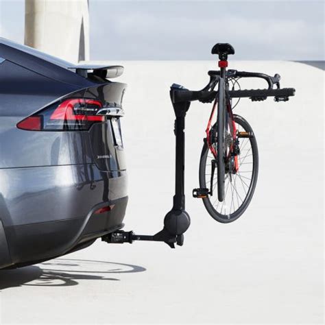 Tesla launches tow hitch for Model 3 - Electrek