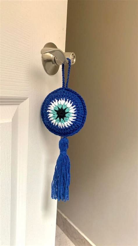 Beginner friendly crochet evil eye keychain tutorial – Artofit
