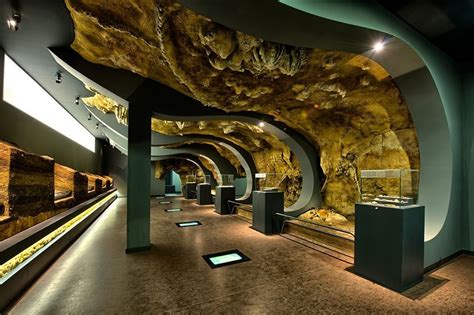 15 Best Things to Do in Santander (Spain) - The Crazy Tourist | Museum ...