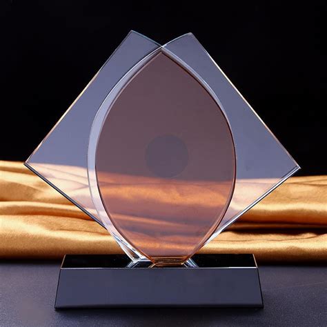 China Personalized Blank Crystal Awards Engraved Manufacturers and ...