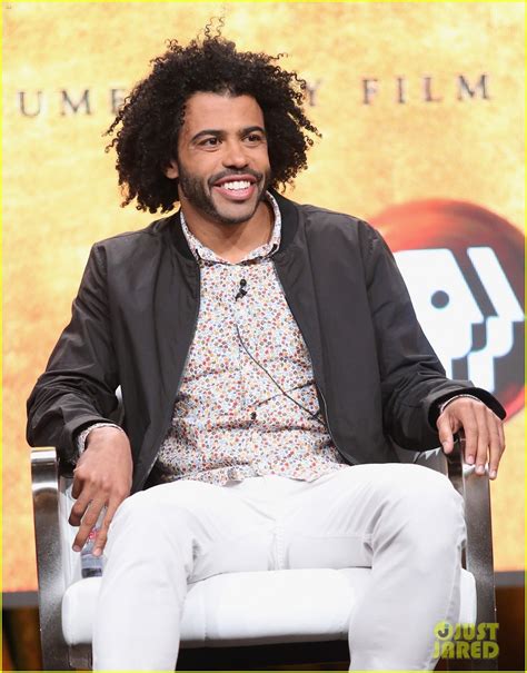 Daveed Diggs Brings 'Hamilton's America' to TCA 2016: Photo 3720033 | 2016 Summer TCA Tour ...