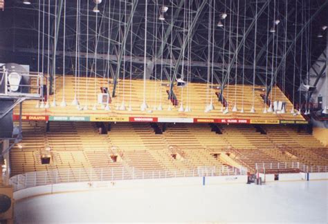 Williams Arena/Mariucci Arena "The Barn"