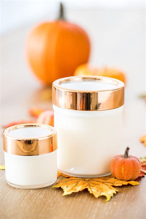 DIY Pumpkin Spice Candle