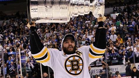 Patrice Bergeron with The Stanley Cup | Patrice bergeron, Patrice ...