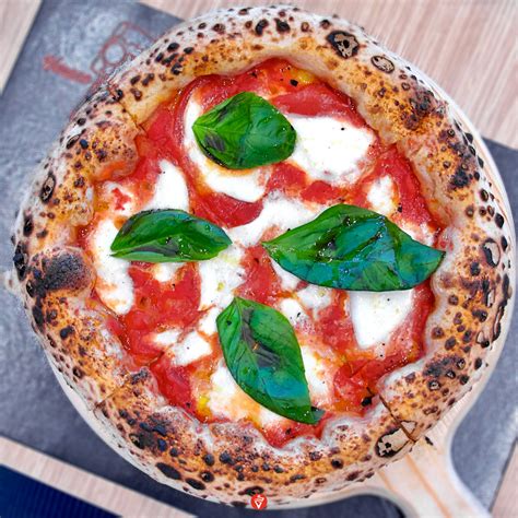Neapolitan pizza: let’s debunk clichés and certainties of the fundamentalists - Garage Pizza